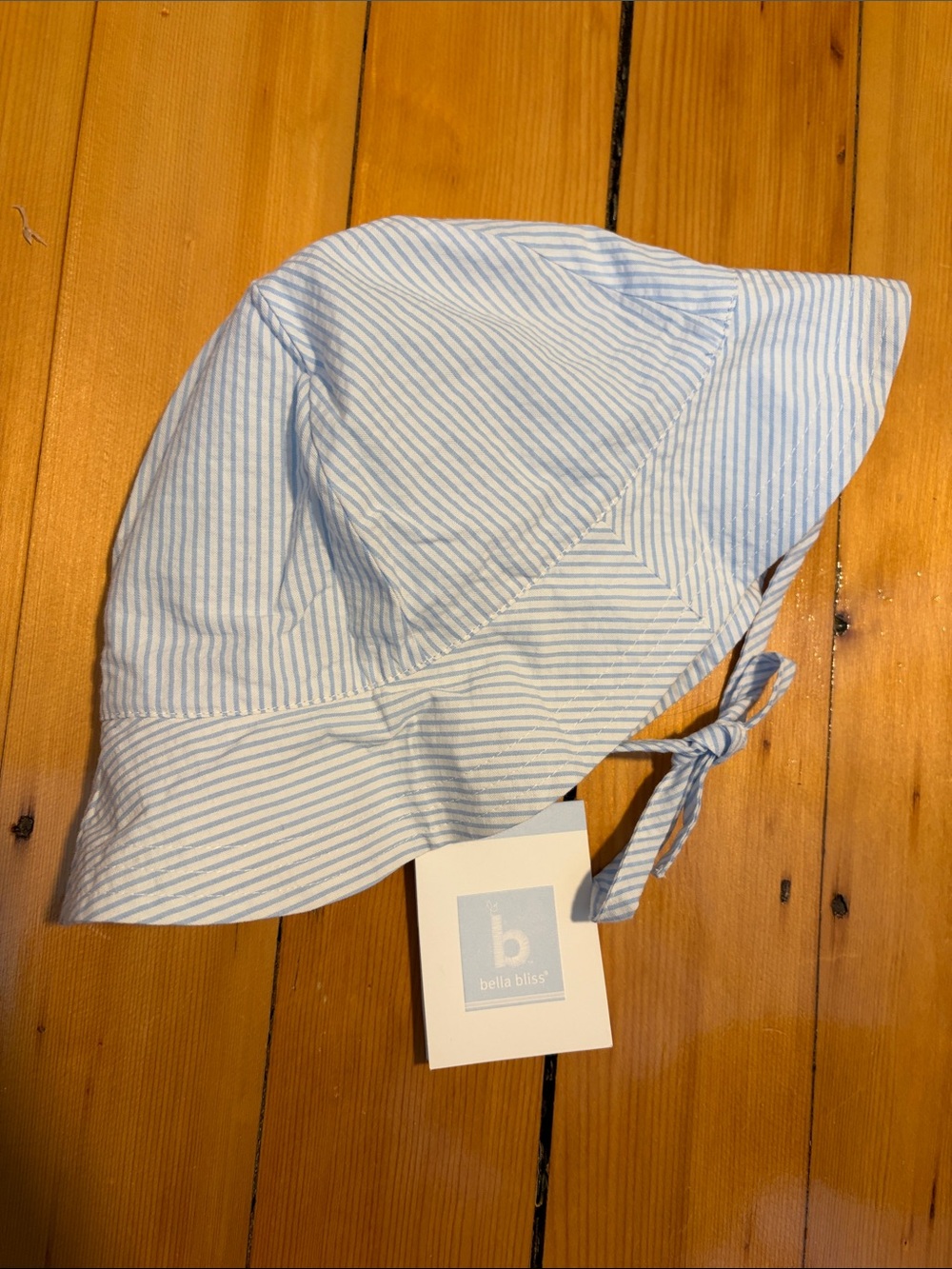 NWT sun hat bella bliss seersucker w Chin Ties for your beach baby!
